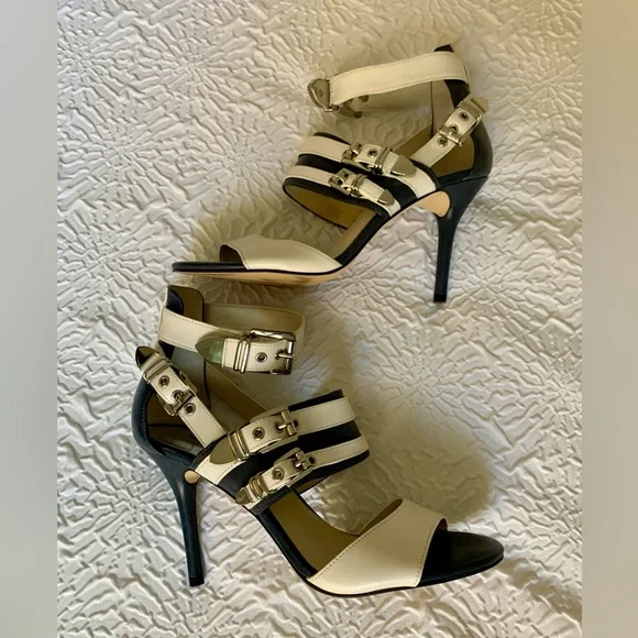 Women’s Michael Kors Navy/White Heels - Picture 1 of 8